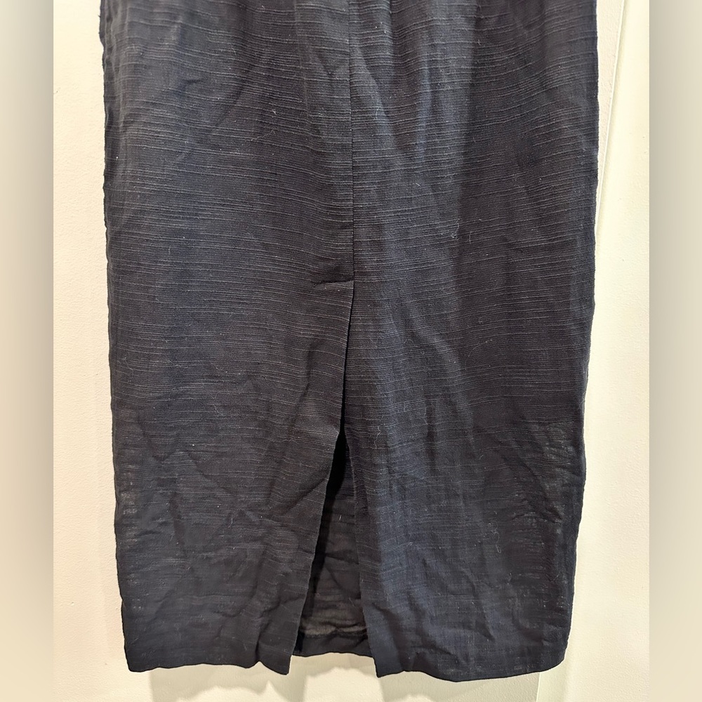 Black Petal & Pup Midi Dress - Picture 3 of 4